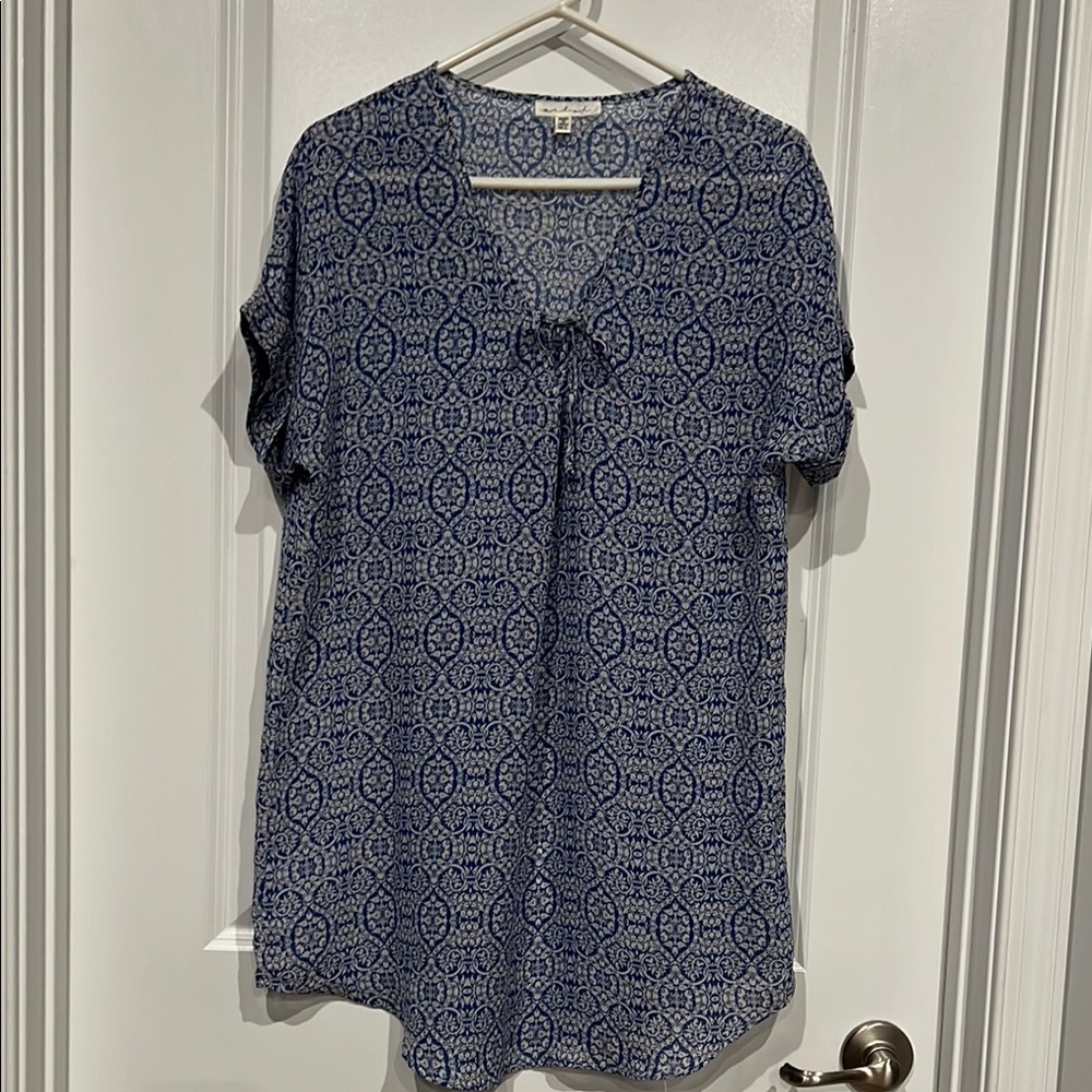 💥SALE💥 Blue and White Relaxed Short Sleeve Swim Coverup